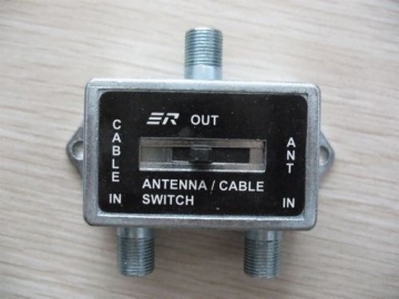 2 Way Splitter With Switch AD-3051